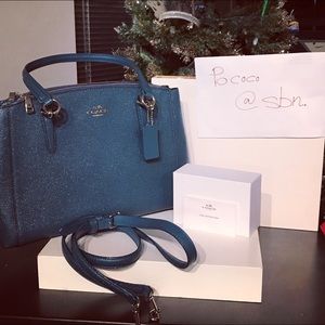 Authentic coach shoulder bag